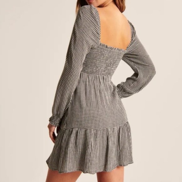 Abercrombie Long Sleeve Smocked Mini Dress - Picture 5 of 5